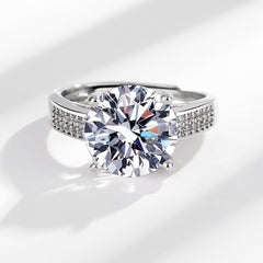 Lumière Charm Ring product detail