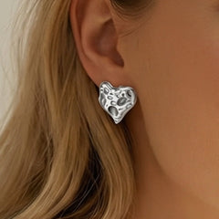 18K Gold-Plated Hammered Heart Stud Earrings