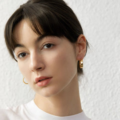 Marielle Minimalist Hoop Earrings