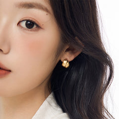Nicolette Vintage-Inspired Geometric Stud Earrings