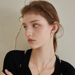 Daphne Vintage-Inspired Pearl Teardrop Stud Earrings No. 347707