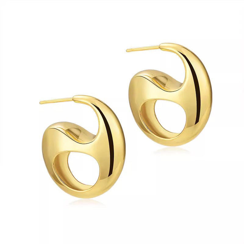 Camille Openwork Stud Earrings