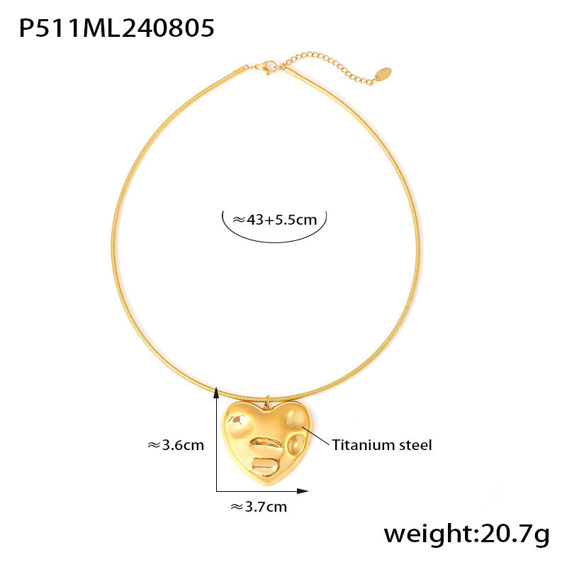 Molten-Style Heart Pendant Collar Necklace