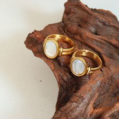 White Shell Round Statement Ring