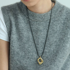 Camille Vintage-Inspired Geometric Pendant Necklace