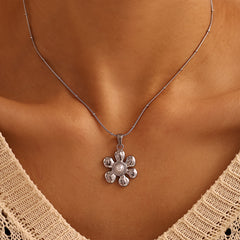 Sunflower Faux Pearl Pendant Necklace