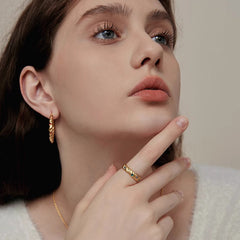 Nadine Vintage-Inspired Hoop Earrings No. 286459