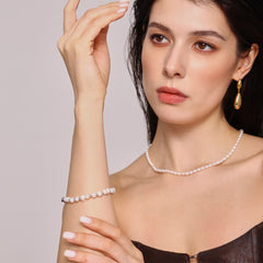 Freshwater Pearl Sculptural Chain Bracelet