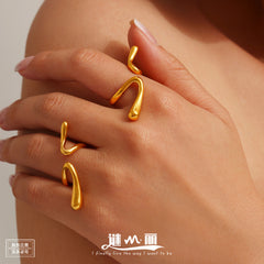 Sculptural Wave Open Ring
