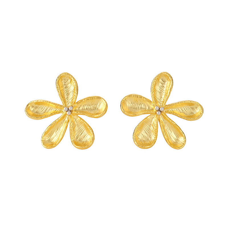 Daphne Modern Stud Earrings No. 183547