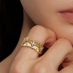 Marielle Vintage-Inspired Pavé Clover Adjustable Ring