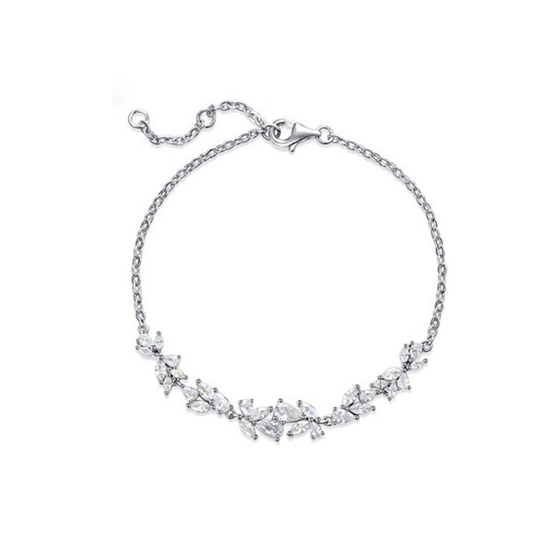 Daphne Minimalist Pavé Bracelet
