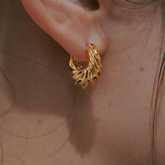 Nadine Vintage-Inspired Twisted Stud Earrings