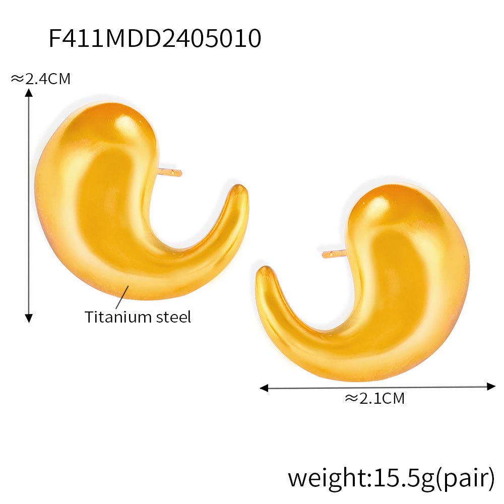 Sculptural Comma Stud Earring Designs