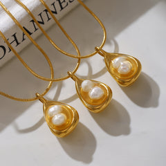 Freshwater Pearl Teardrop Pendant Necklace