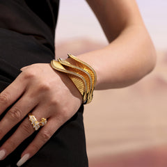 Ribbed Fan Detail Cuff Bracelet