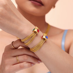 Sparkling Clover Layered Necklace and Bracelet