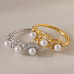 18K Gold-Plated Three-Bead Shell Pearl-Look Ring