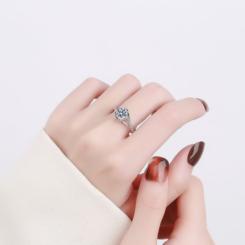Lumière Charm Ring product detail