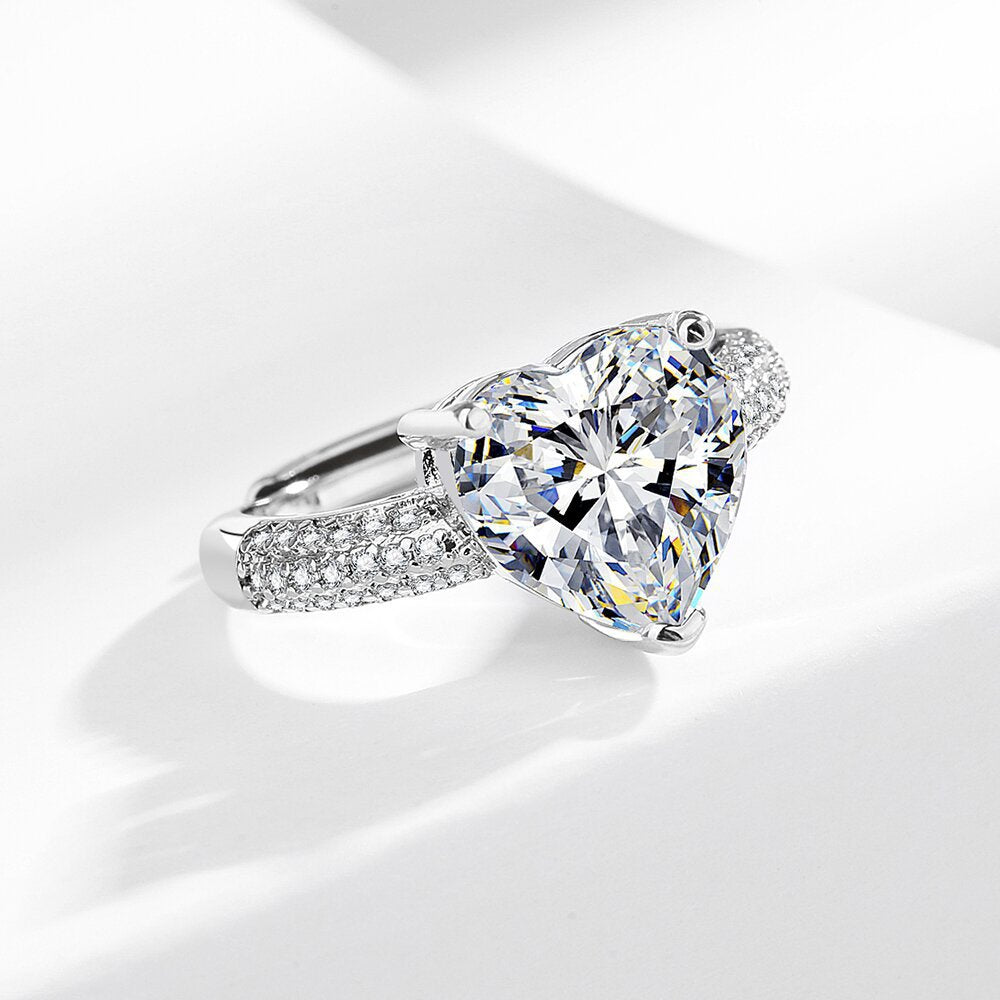 Lumière Charm Ring product detail