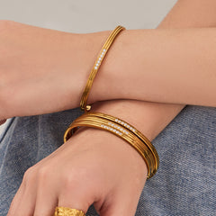Slim Cubic Zirconia Clasp Bracelet