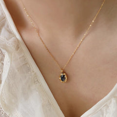 Camille Vintage-Inspired Black Agate Oval Choker Necklace