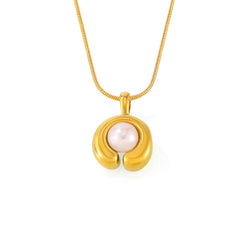 18K Gold-Plated Freshwater Pearl Pendant Necklace