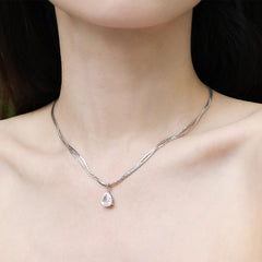 Daphne Teardrop Necklace