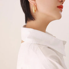 Daphne Organic Hoop Earrings