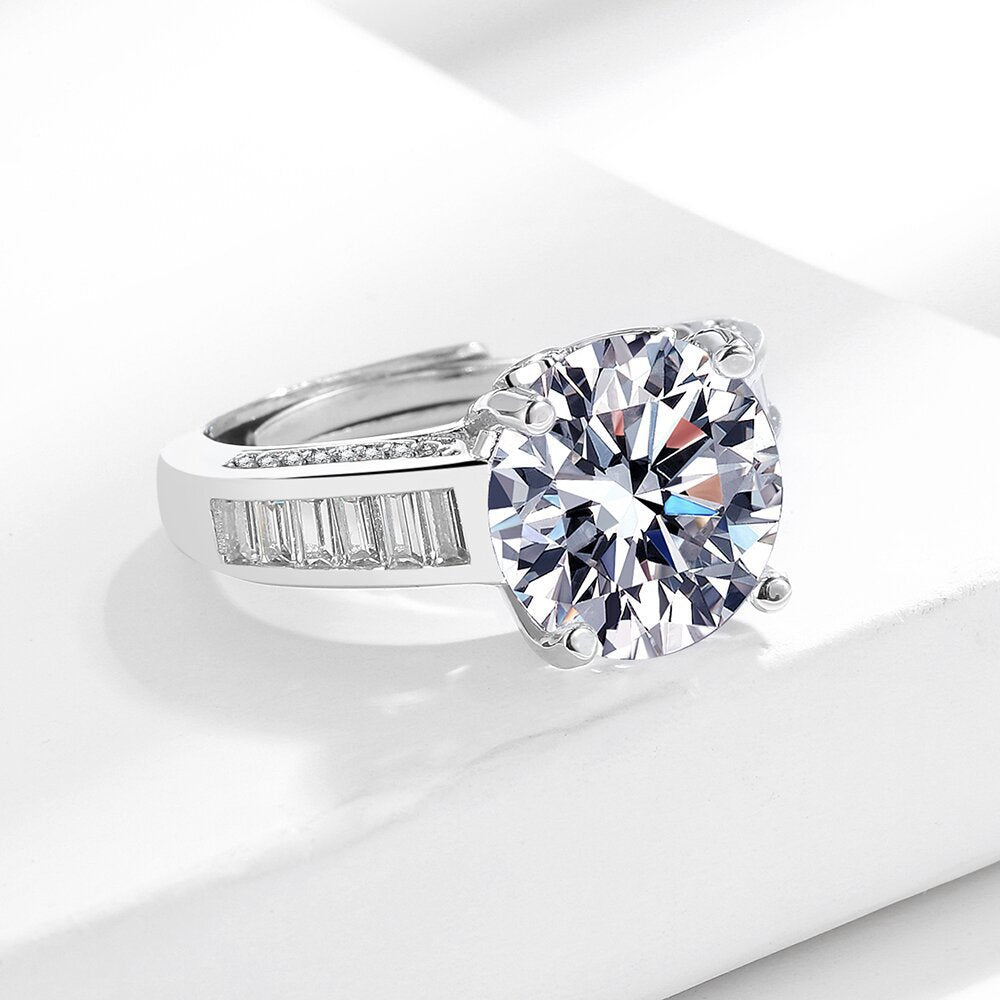 Lumière Charm Ring product detail