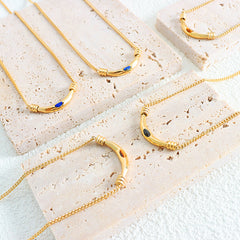 Natural Stone Curved Pendant Necklace
