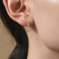 Cubic Zirconia Four-Petal Flower Jewelry