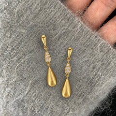 Nadine Vintage-Inspired Teardrop Stud Earrings
