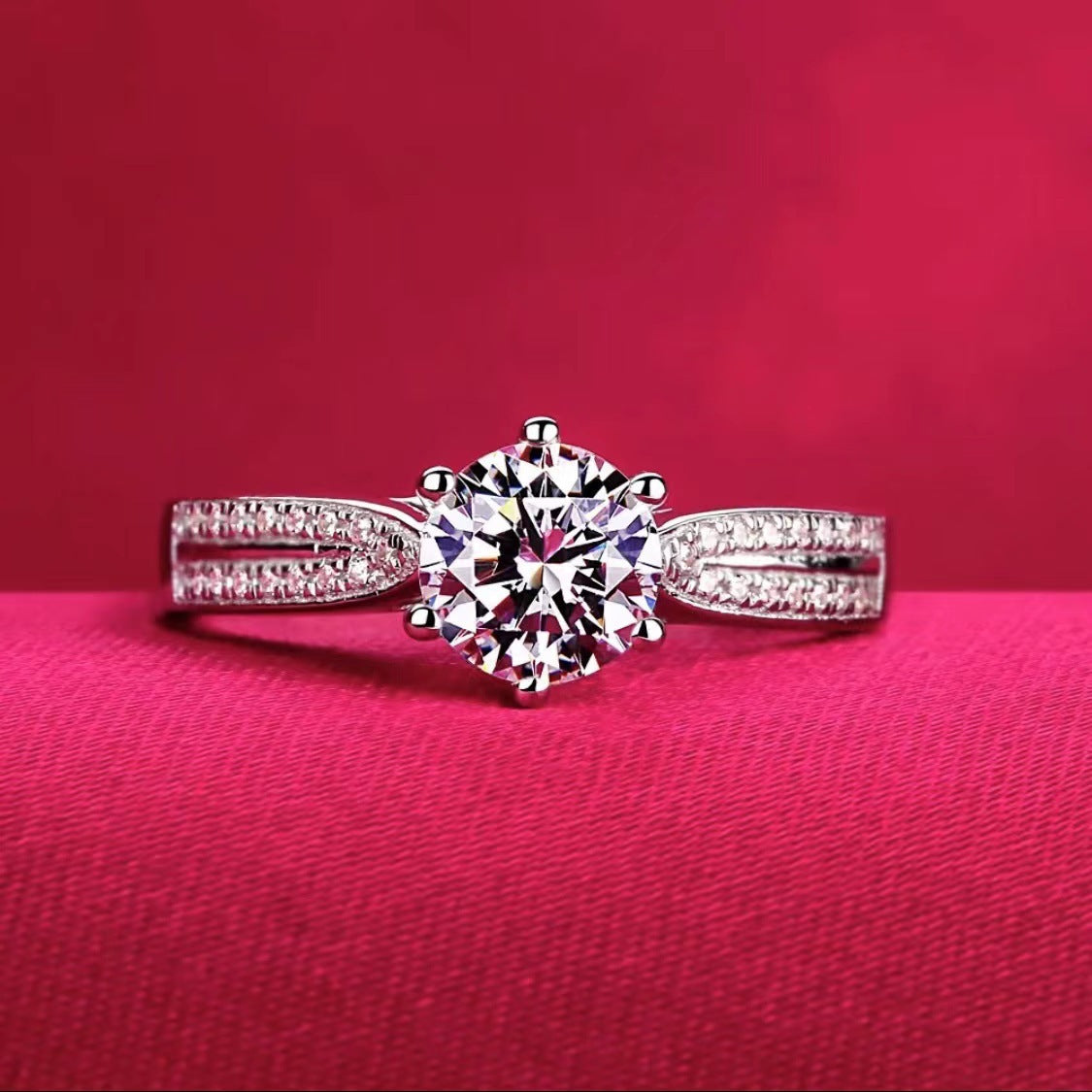 Lumière Charm Ring product detail