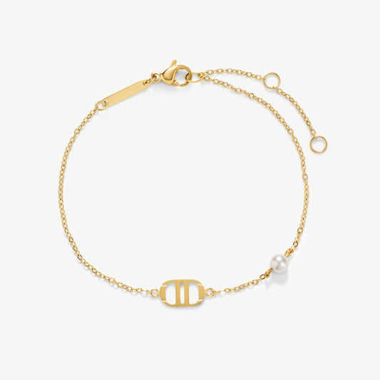 Signature Pearl Bracelet