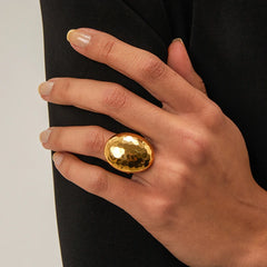 18K Hammered Oval Dual Band Ring