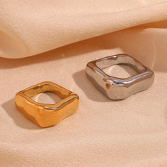 18K Textured Square Ring