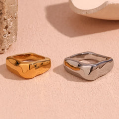 18K Textured Square Ring