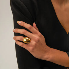 18K Hammered Oval Dual Band Ring