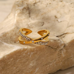 18K Intersect Diamond Accented Ring