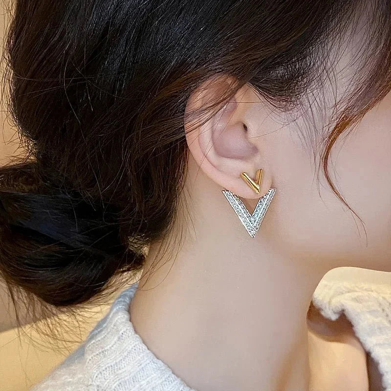 Classic Double V "Veinci" Earrings - Veinci