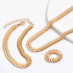 Classy Fishbone Necklace, Bracelet, and Ring Set - Veinci