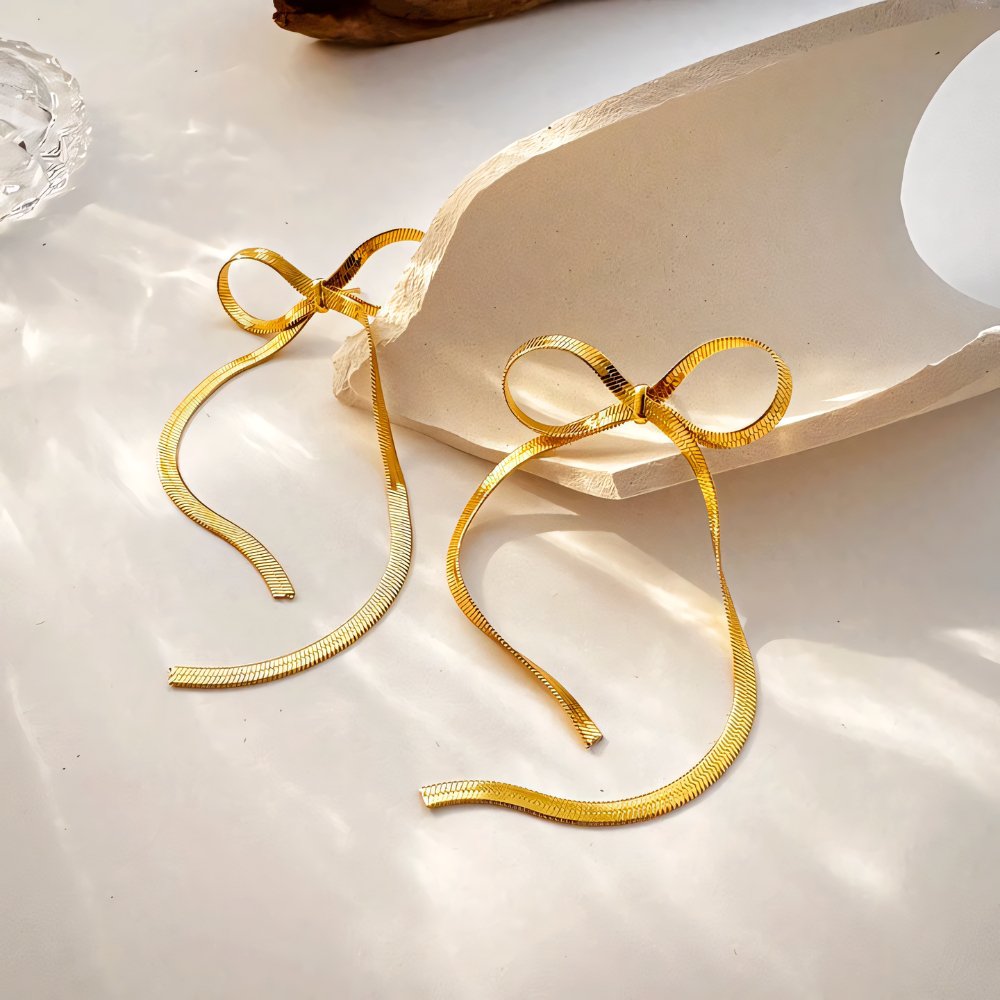 Dainty Bow Tassel Earrings - Veinci