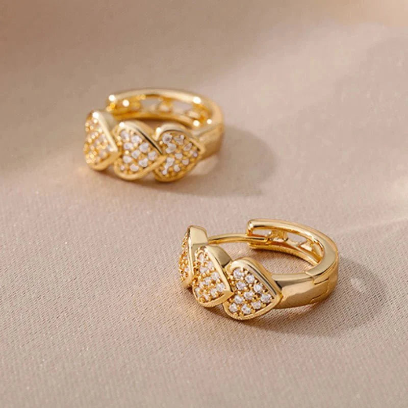 Dainty Hoop Heart Earrings - Veinci
