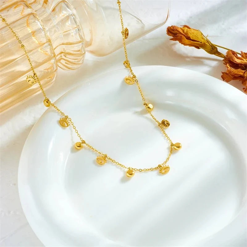 Dainty Minimal Evil Eye Diamond Necklace - Veinci