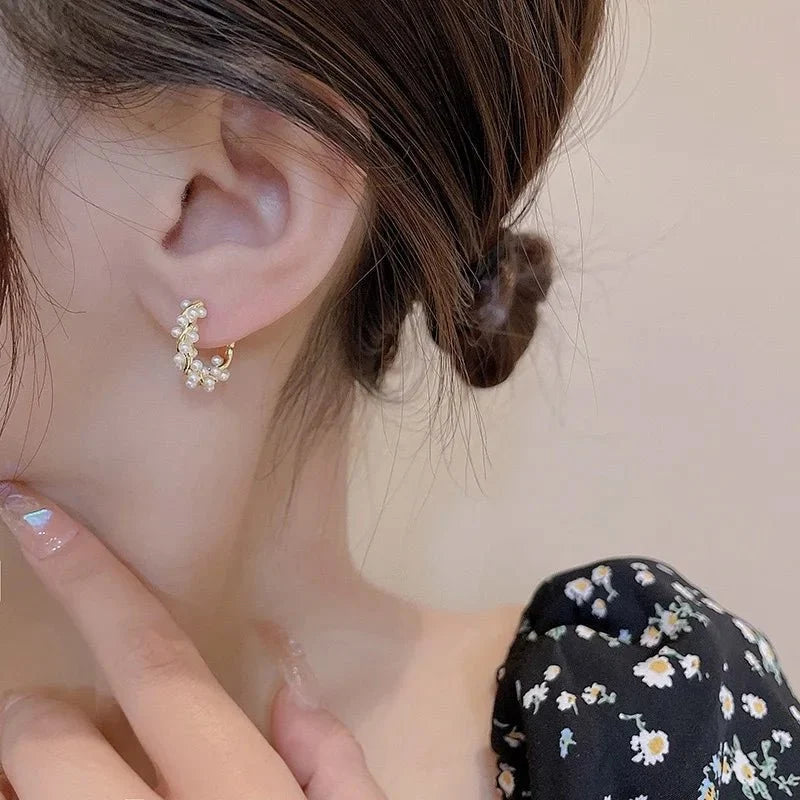 Elegant Beaded Hoop Earrings - Veinci