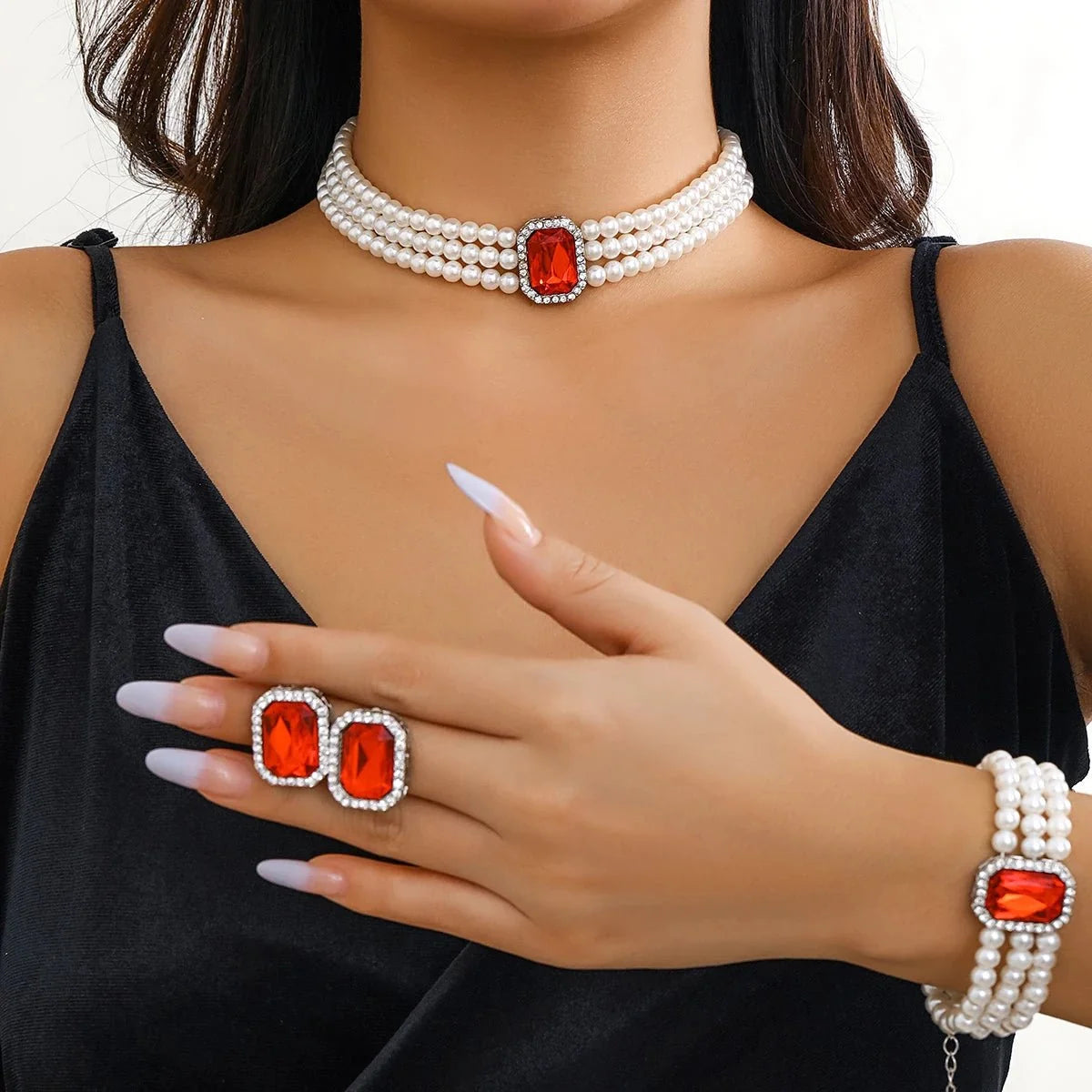 Elegant Pearl Diamond Necklace, Bracelet, and Earring Set - Veinci