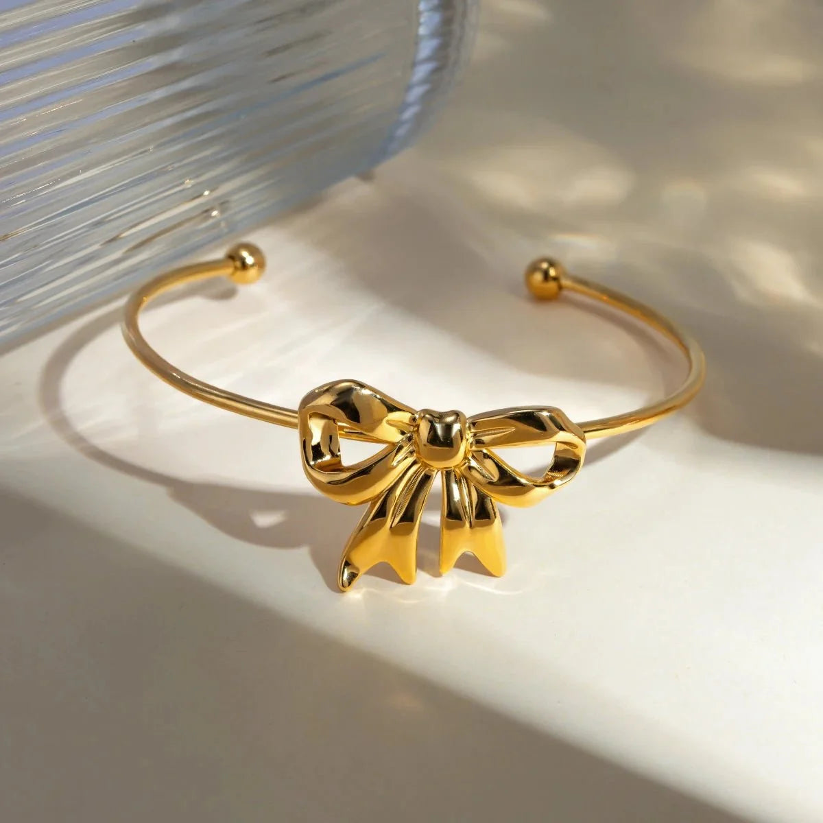 Feminine Bow Cuff Bracelets - Veinci