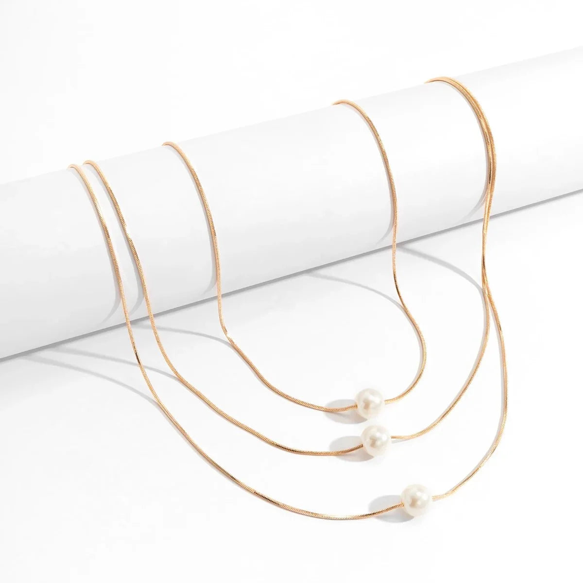 Layered Pearls Strung On Rope Necklace - Veinci