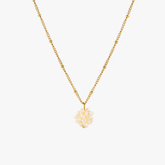 Tiny Pearls Necklace